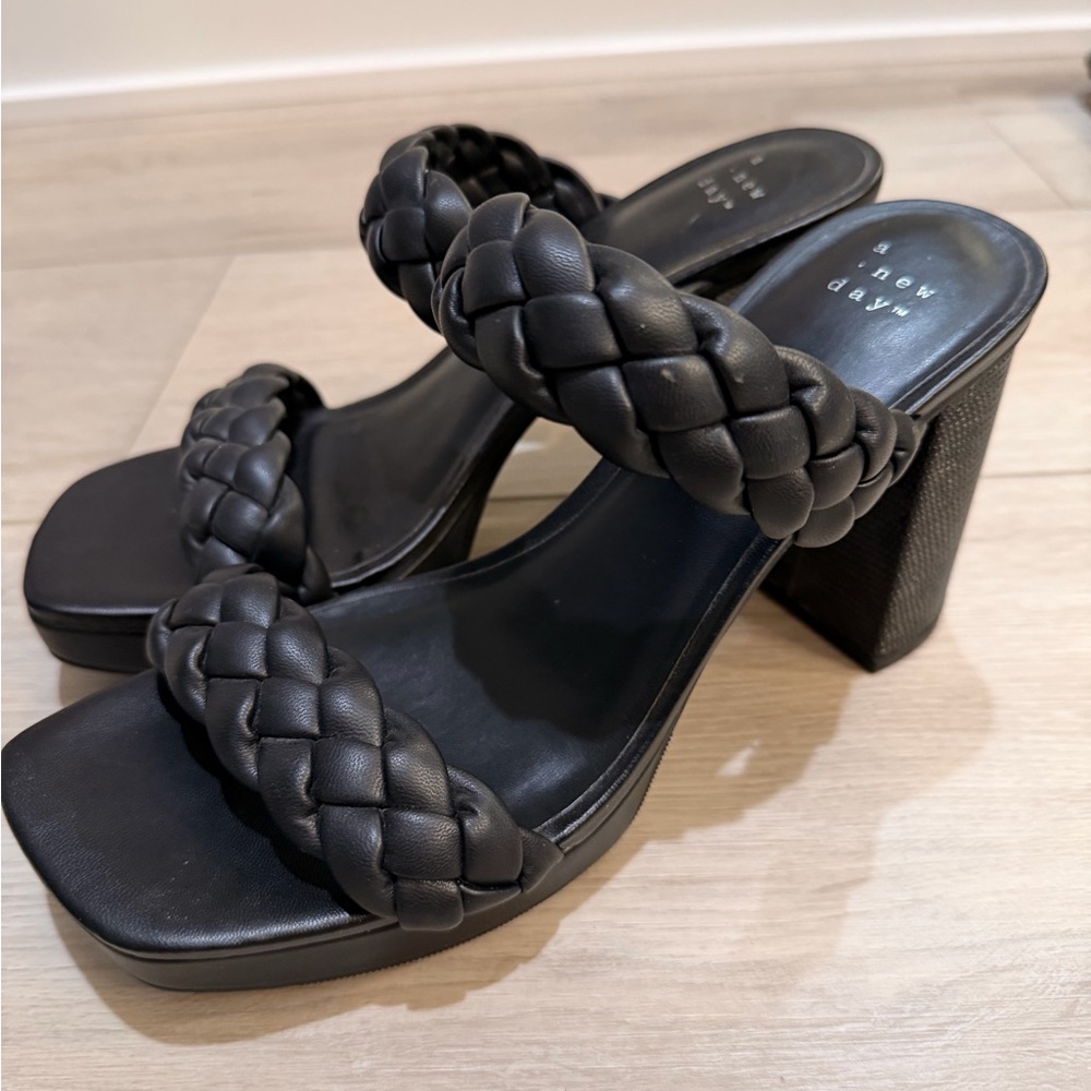 Women's Black Braided Heeled Sandals